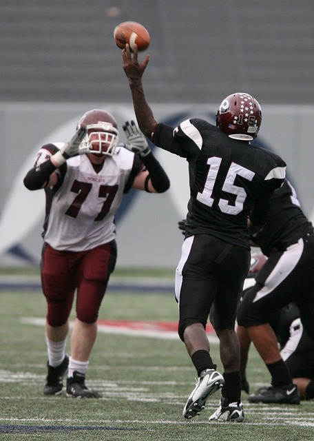 官方：尤文图斯任命达米安-科莫利为首席执行官